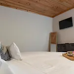 Apartamento Garden - Casa Sao Joao - 4 Star Tourist Angra do Heroísmo