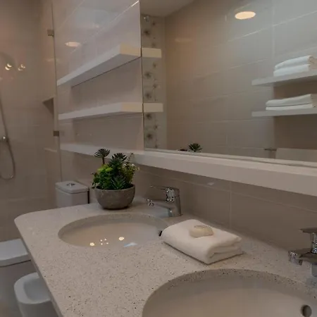 Garden - Casa Sao Joao - 4 Star Tourist Apartment