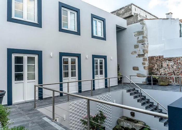 Garden - Casa Sao Joao - 4 Star Tourist Daire Angra do Heroísmo