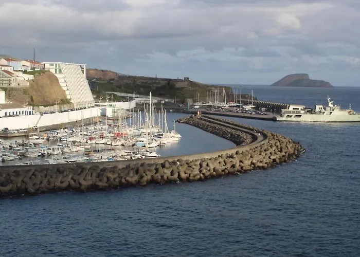 Garden - Casa Sao Joao - 4 Star Tourist Daire Angra do Heroísmo